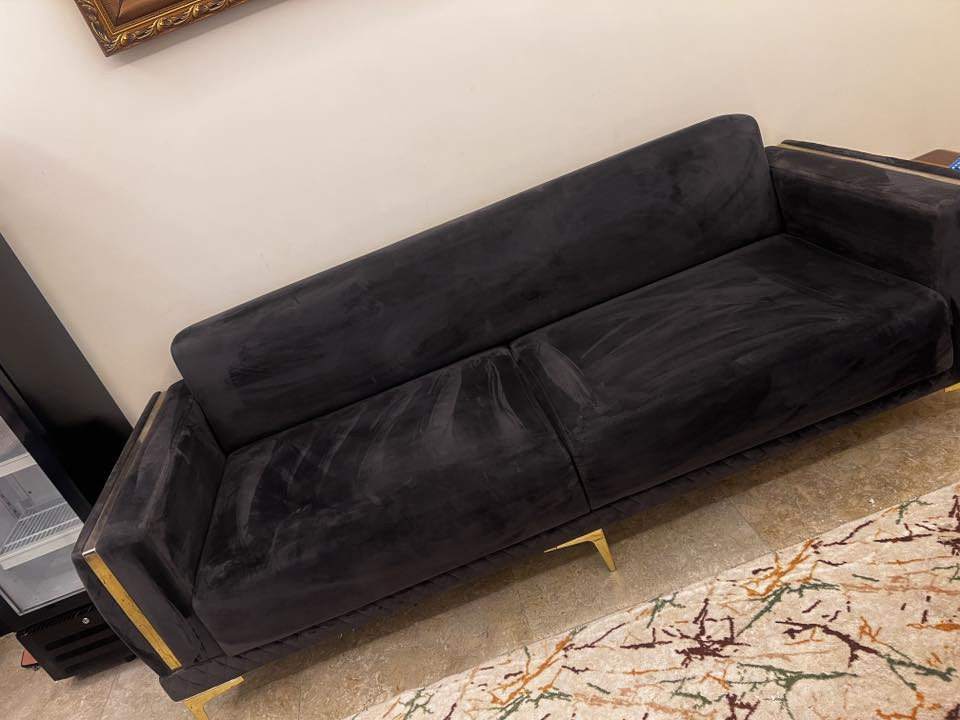 تخم زان مصري ١٠مقاعد
                                   تخم تركي ٨مقاعد سرير للاستفسار ***********
