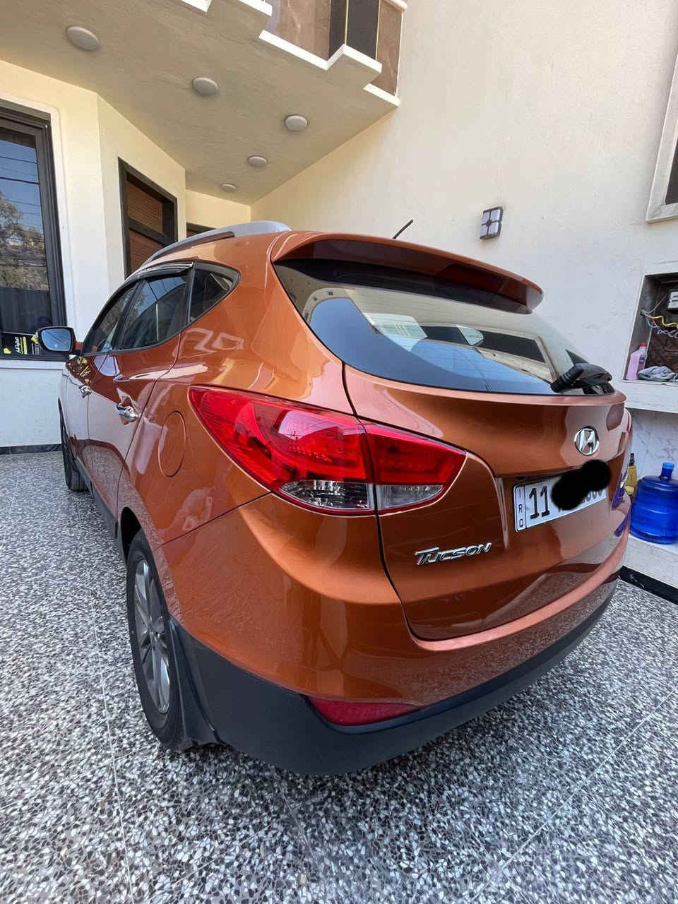 للبيع توسان موديل 2014 وارد خليجي
السياره جديده وجاهزه بدون نقص محرك 2400 دوش تبريد قطعتين تخم تاير جديد محرك كير حداده كلها جديده السياره ماشيه 113 رقم بغداد الجديد بأسمي تحويل مباشر 

سنويه صالحه 2031 

السياره بيها صبغ ربع باب السائق وصبغ بقبق الجنطه 

الباقي كفاله وعلى الفحص 

السعر 145 وبيها مجال 

للأستفسار ***********
