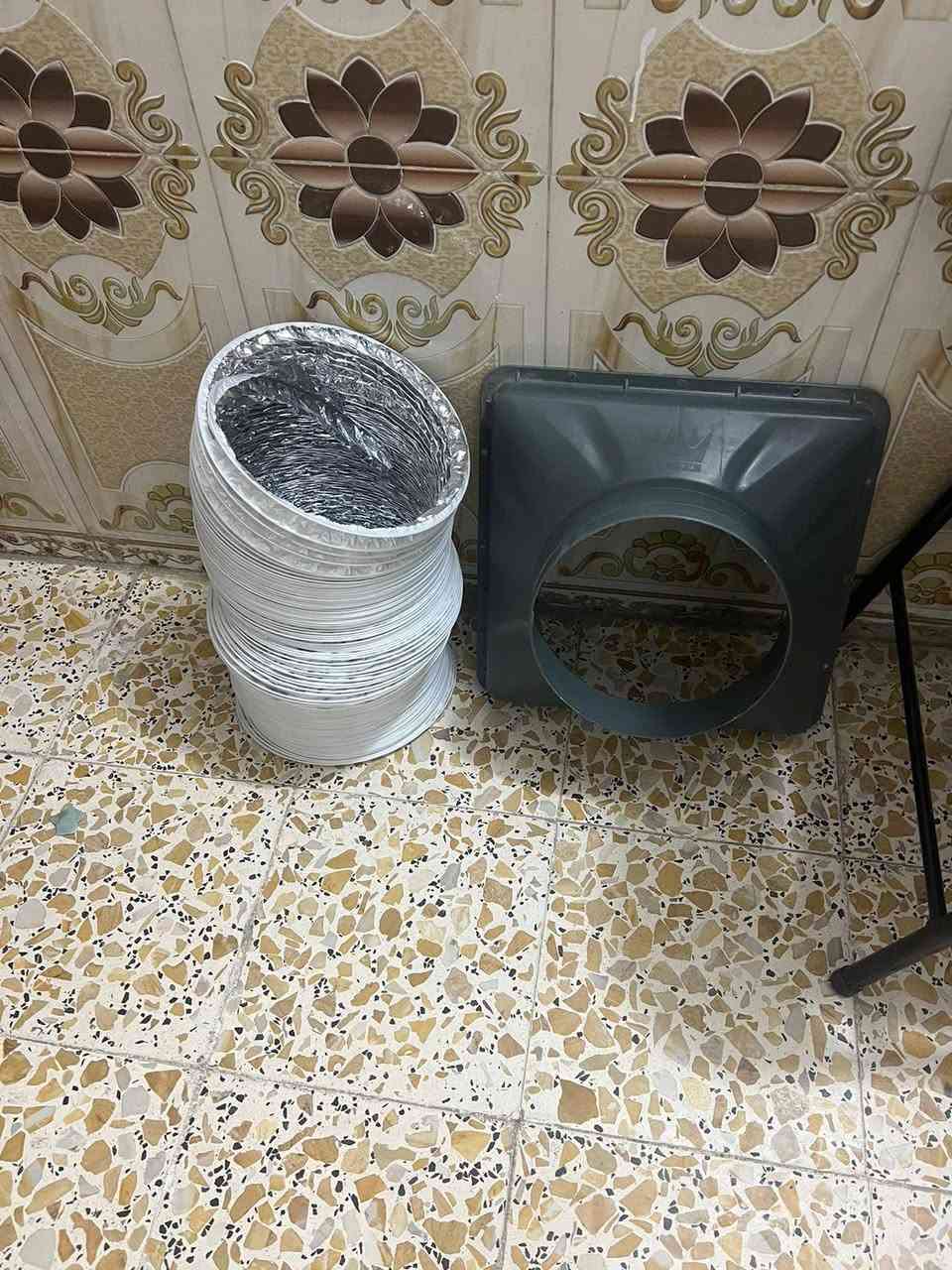 ميز طعام جديد والله صار يومين من أخذنا سعره 40, بس مكان صغير كلش مرهم عدنا أخذنا 60والله الكرسي الواحد أخذنا على 15,الف والله  ميز طعام 35  دكت مال مبرده هو ول خرطوم خرطوم 6متر أخذنا متر الواحد 2000 وربع يدفع بل دكت ول خرطوم  عشره حلال عليه العنوان  الشعب سوق شلال قرب حسينيه الانصاري


**إذا كنت صاحب هذا الإعلان وتريد حذفه لأي سبب، رجاءا أرسل رسالة إلى الدعم الفني**