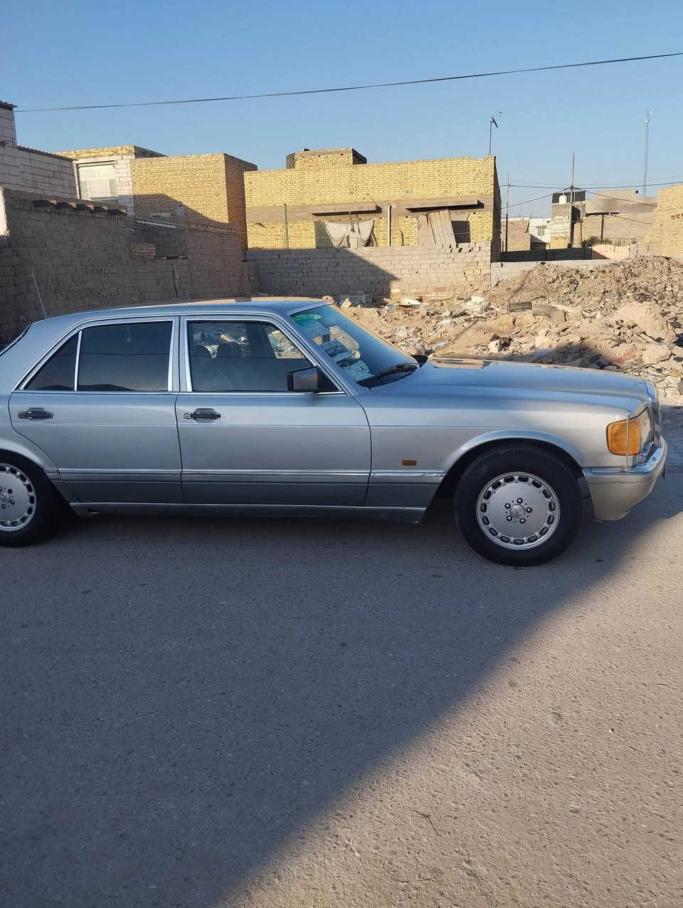 سلام عليكم مارسدس جامبو موديل ٨٥ فيفتي شلعة ومعدل تخبل جاهزة حدادية جديدة سعر ٤٨  وبل عافية عل ياخذهة ***********
