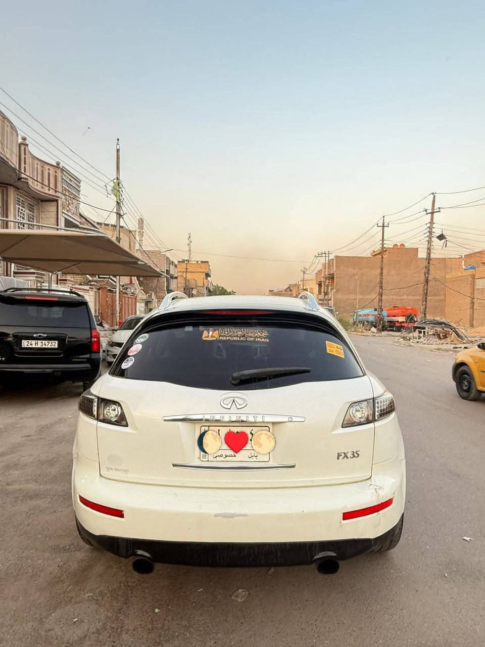 السلام عليكم للبيع انفنتي موديل 2007 السياره جاهزه فول مواصفات مكفولا ضربه صبغ كير محرك كفاله تخم تاير جديد تبريد ثلج رقم بابل نكليزي بسمي هزه جديده  صدر جديد سياره احلا من صور السعر 83 بيها مجال مكاني بغداد ***********
