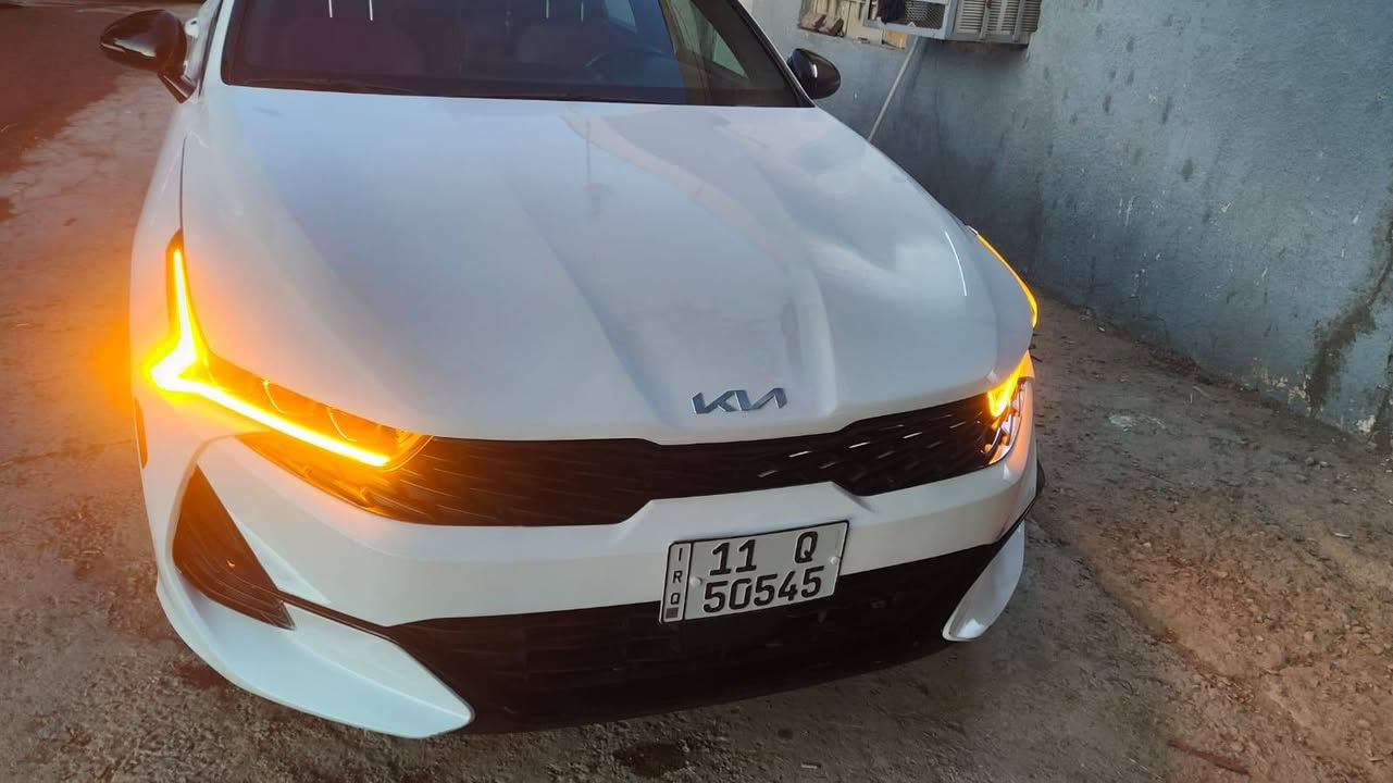 السلام عليكم K5موديل 2023امريكي حادثها قبق صندوق مبدل بخليجي جيتي لاين دفع رباعي ماشية 22الف مايل سياره جديدة استخدام قليل اني استوردتها على ايدي مكانها بغداد الشعلة ***********
