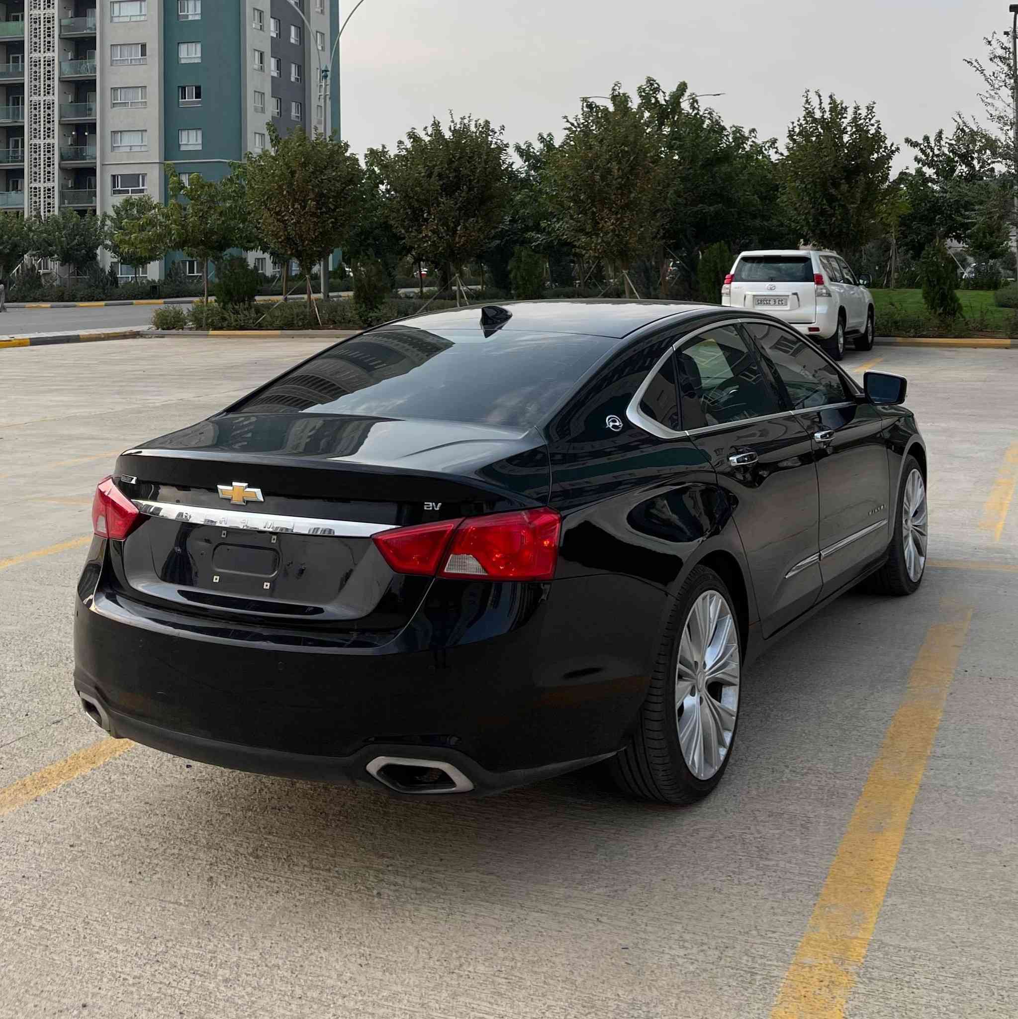 شۆفرلێت ئیمپالا 2019 مواسەفات پریمەر
مواصفات:پریمەر، کوشن جلد، 
کوشن کارەبای ٤ جۆر، کوشن گەرم، 
راداری–پشت–تەنیشت، لایت دابڵ عەدەسە، 
زینۆن، بلاجیکتۆر و LED، تەبرید مەرکەزی، 
شاشە گەورە، شاشە کامێرا، حاسەی پشت ، 
شاشە قاسە، کارپلەی، کامل نیکلی هەیکەل،  
زۆر مواصفاتی تر…
سەیارەکە نموونەیە، 
هەیکەلی وەک خۆیماوەتەوە و وردەی نییە، 
خزمەت کراوە .‎سێرڤسی تەواو:
ڕۆن، هایدرۆلیک، چوار تایە تازە لە ژێرە، 
دینار مەسرووفی تێدا نییە.
بۆیاخ: ‎بۆنیت بۆیاخ_چەمەلەخ گۆراوە بۆ بیلادی
 
سـعـر : لە کۆمێنت داوابکە ڕاستەوخۆ بۆت دێت 📥 

گێر، مەکینە، کارەبایات و تەبرید بە شەرت — 
گێر و مەکینە نەکراوەتەوە.
هیچ کێشەیەکی تێدا نییە 

ژمارەی موبایل / واتساپ:
***********
