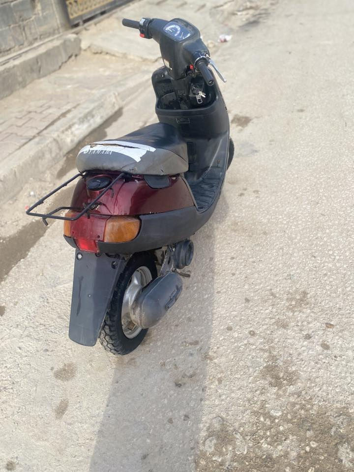 السلام عليكم 

دراجه بطه للبيع موديل 2000

كامله اي نقص مابيه شغاله سلف هندر 

 مامفتوح وشاصيه قطرت لحيم مابيه 

(ملاحضه) الوجه مالته موجود اني فاتحه سويت الشاير سعره 350
 
موجود خاص ورقم (*********** )مكاني كربلاء حي العامل
