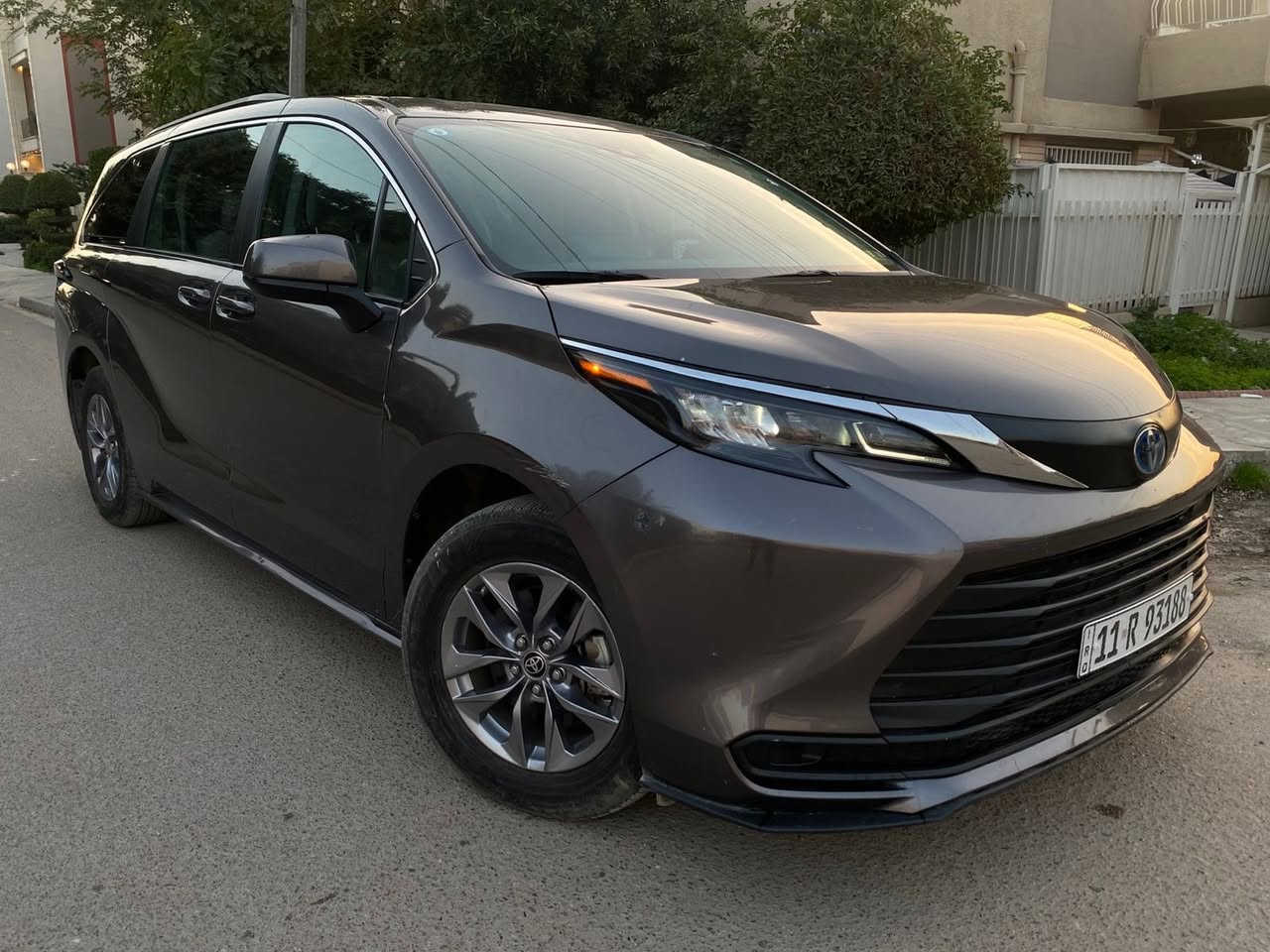 بدون صبغ وسعر مناسب
السلام عليكم

سينا 2024 LE هايبرد

مواصفاتها 

بصمه 

رادارات

بيبان كهرباء

٨ راكب 

كشنات مخمل

بدون تبديل اي قطعه بدون صبغ حتى الدعامية بدون صبغ 

بيها طخه براس الشاصي اليسار 

ايرباك طاك ومغلف

ماشيه ١٥ الف

السعر ٢٦٥

مكانها اليرموك

للاستفسار 

***********
