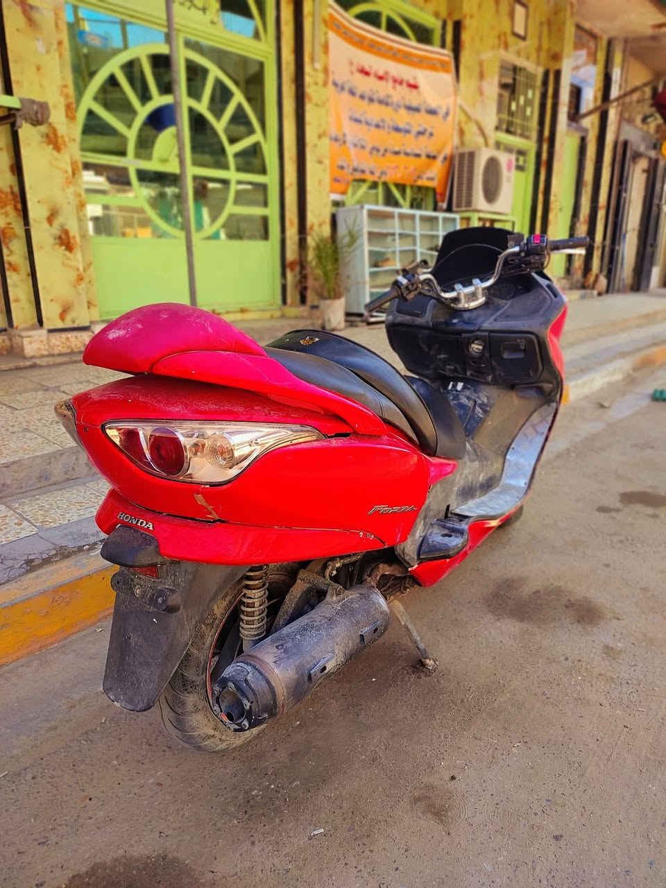 فورزة 08 دراجه كامله نكرة باي وقت بيه خيط دخان ونقص جاملغ امامي فقط سعره 425 دراجه مال مسافات بعيدة متوكفك ابد مكاني بغداد حرية *********** بغداد, العراق
