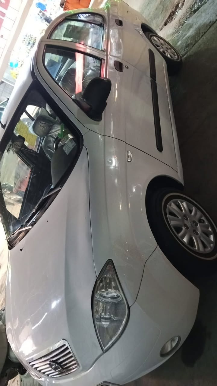 تايبا موديل ٢٠١٢ سياره مرتبه كير ومكينه مكفول كشرها نظيف تبريد شغال كهربائياتها شغاله بسمي سنويه توها صقطت مكانها بغداد الشعب السعر ٤٣ وبيها مجال حك الجيه للاتصال ***********
