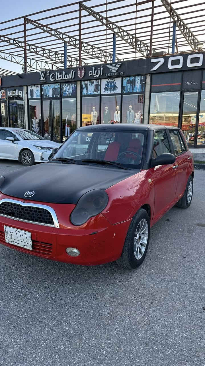 السلام عليكم 
ليفان 320 للبيع
موديل 2012 مكينه 1600 كورلا 
حداديه وادامة وتخم تاير جديد 
رقم مثنى باسمي السعر 29 وبيها مجال 
مكان السياره النجف الاشرف قرية الغدير الاولى 
رقم ***********
