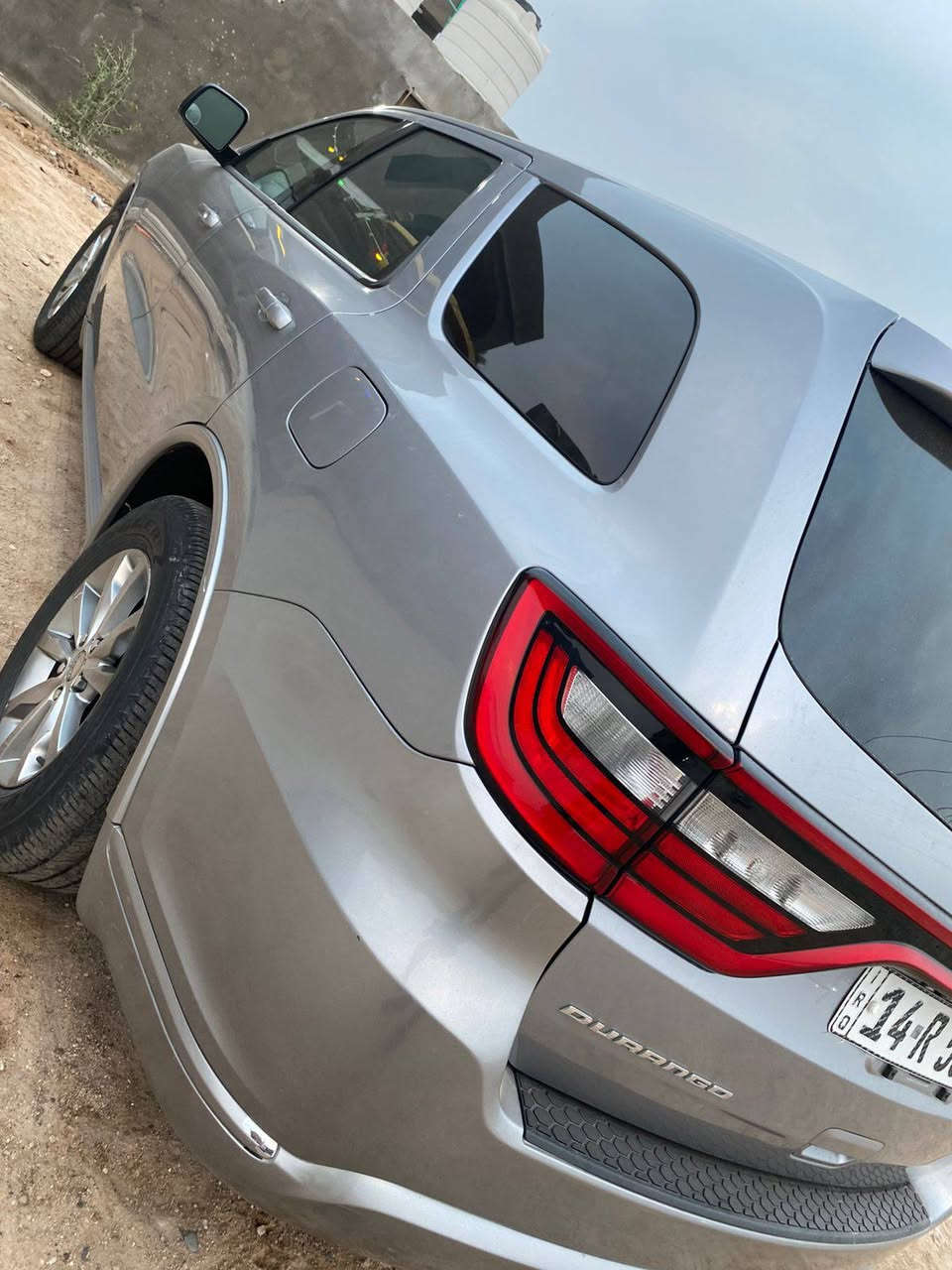 مديل 16مرمز 21 
السياره جاهزة من كلشي حدادة جديده 95%
تخم تاير جديد 100%
الدواخل نظافة 100%
البدي سياره مكفول ماعده بارد كلش قليل مقدار شبر في الجاملغ الأمامي الأيمن فقط 
(السياره جديده)
السعر 210وبيه مجال 
العنوان البصرة 
*********** المدينة, البصرة
