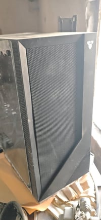 رايزن 5500 • RX 580 • ١٦ جيجا رام