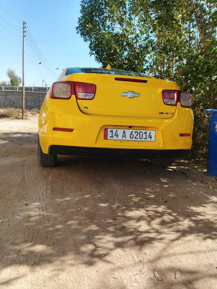 ماليبو 2014 وارد امريكي *********** سياره جاهزه ربع ما عوزهه مكينه كير طخم تاير باتري داينمو شاشه كامره تدفئه تبريد كله جديد كلشي شغال بيها سعرها 82 رقم بصرة انكليزي بسمي السياره مصفرة هيئه وغرامات جاهزه من اي شي بديها تجي وتشوفه بعينك *********** البصرة, العراق
