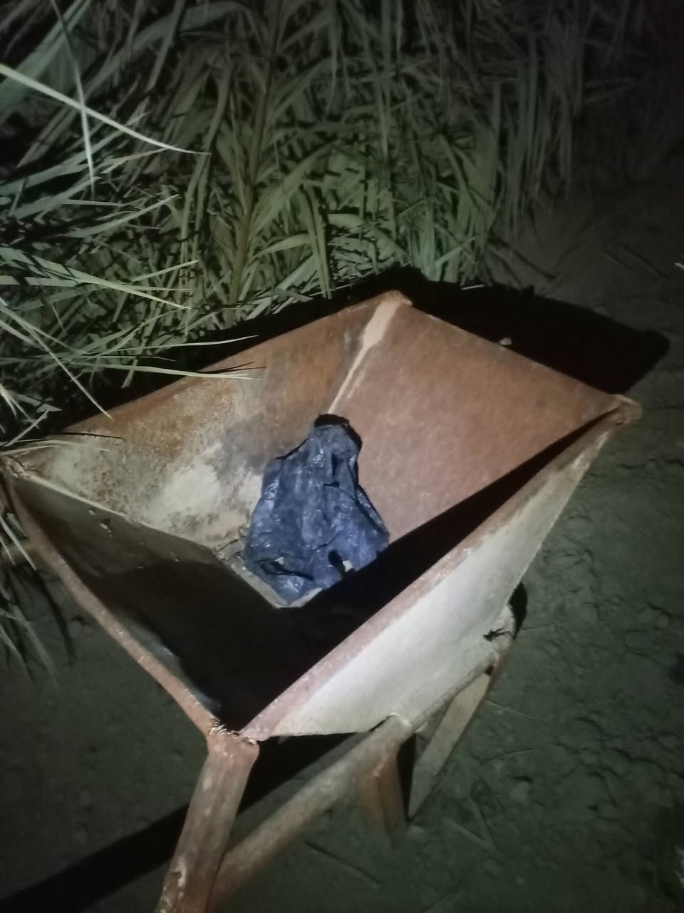 عرباين و محرك لبيع ***********
