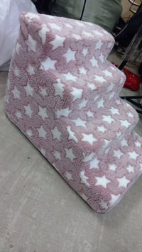 درج إسفنجي • للكلاب والقطط • تصميم نجوم