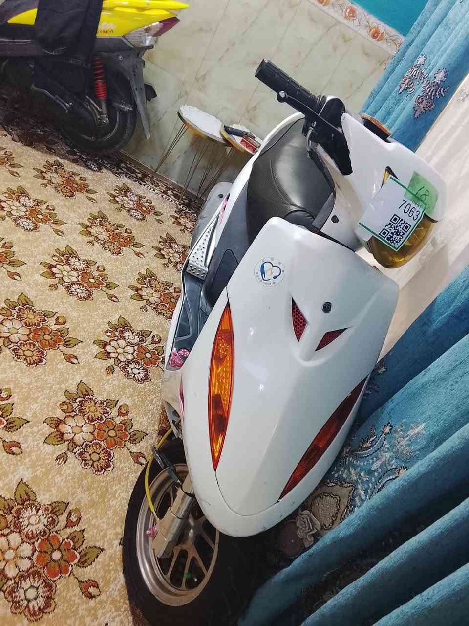 سلام عليكم ماكس عدلة للبيع مايحتاج اسولف مزوعة تزويد كلجات ارجي اس رياضي مكينة بلاد  رمبة مامفتوحة مكاني شعلة ***********سعر 980الف
