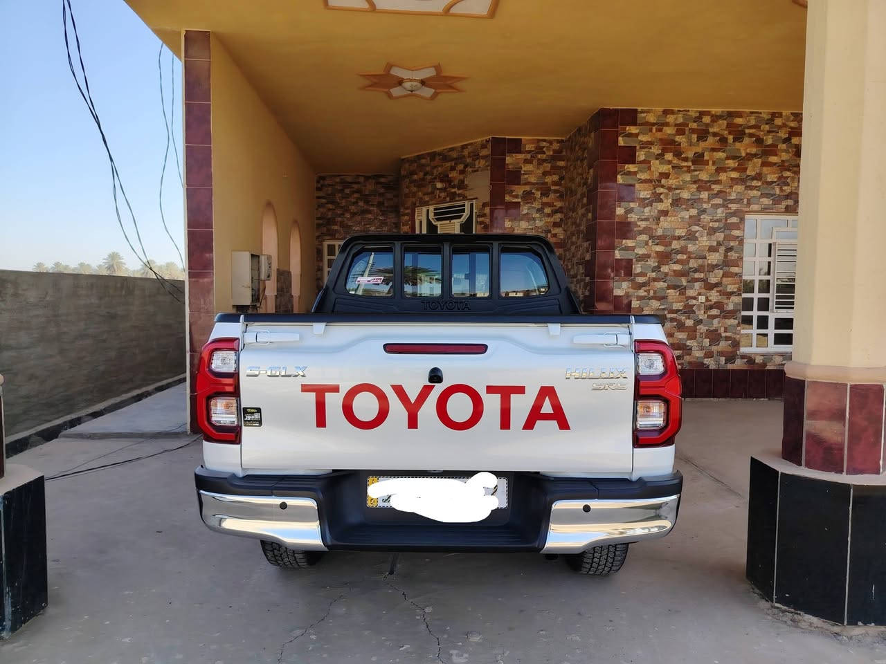 السلام عليكم
هايلوكس سعودي موديل 2024 باب أول 1/1

مكفوله كفاله عامه من الزلغ والرصع 

ماشيه / 17 

بصمه أبواب + بصمه تشغيل كامل مواصفات

السعر / 360

مكان السياره بغداد

***********

***********
