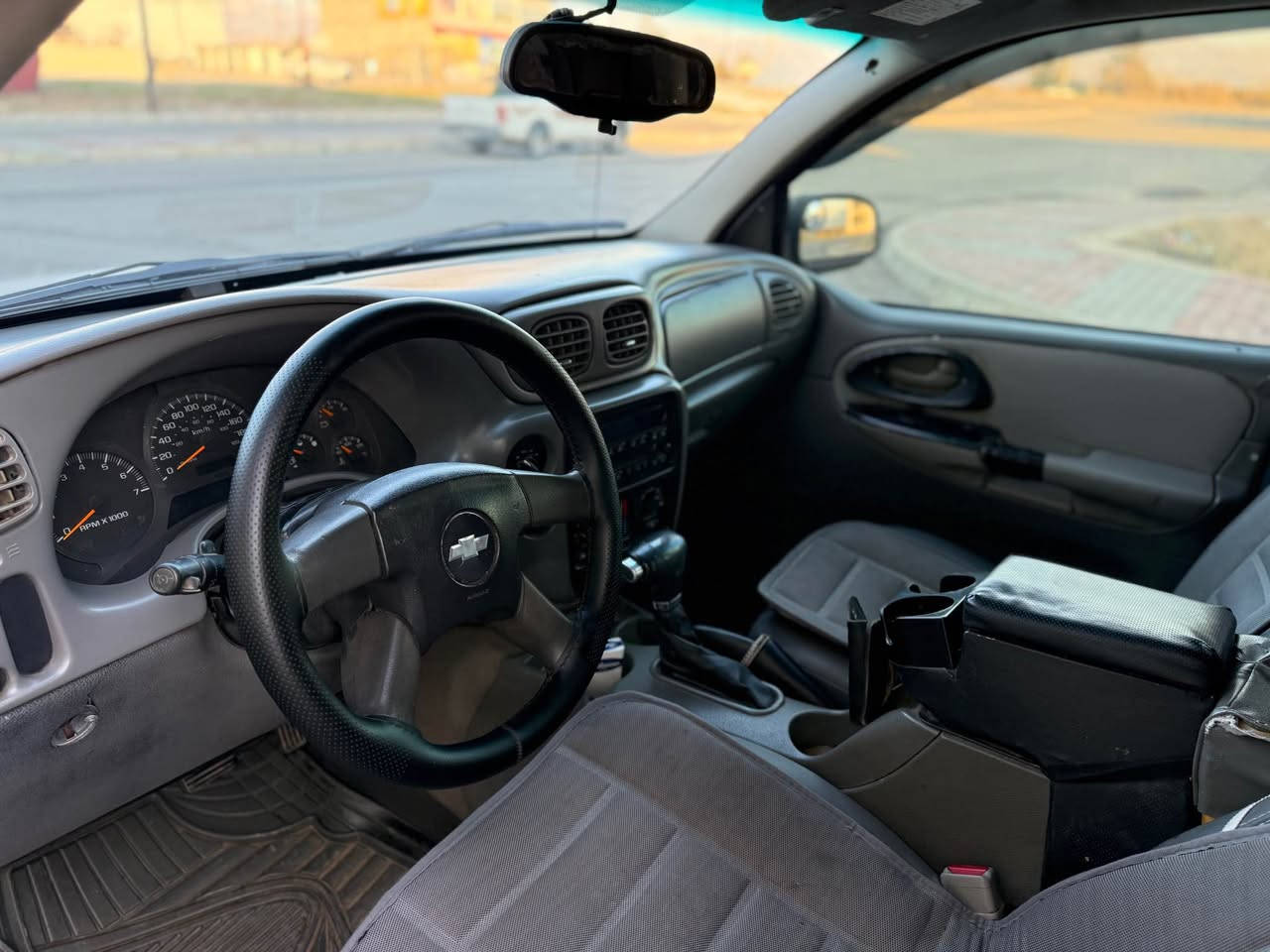 ترابلایزەر ٢٠٠٨  علوج ساخ 
*********** / ***********خاوەنەکەی 
ترابلایزەر ٢٠٠٨ علوج ساخ گیرومەکەینە بەشەرت مەکینە سپی مەرخوب دەحمو لیدارونیە بی بۆیاخە سفر سفرە لۆک دووبەی نمونە دەبل ئەکسلیش بەشەرت  خاوینە جوارتایەو ویلی نوی توندوتۆڵە زۆر مالی دۆستە هەرزانە نرخ ٣٨ گەلا و محامەلە ناونیشان رانیە جواقورنە ژامرە مۆبایل *********** / ***********سەیارەکە خاوینە یەک دەستە دەمیکە لای خۆمان بوە 
Trablaezar 2008 sax 
***********6
*********** 
boreklm kerdn la hama dubai Adminakan ❤️ رانية, السليمانية
