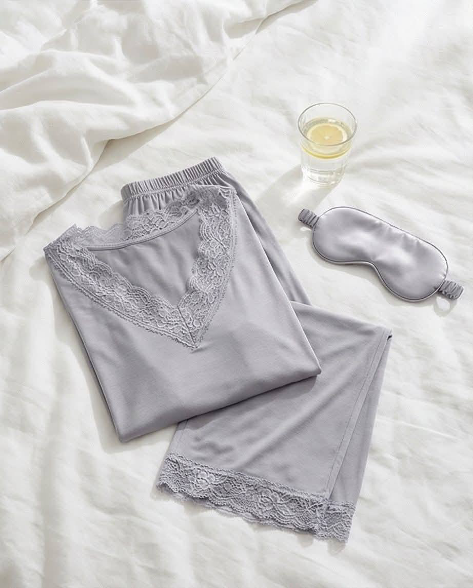 لا تضيعين الفرصة! 
أحدث الموديلات وصلت الآن وبكميات محدودة 🔥
قماش اصلي شرط الفحص والقياس لجميع الاحجام 
📦 توصيل لكل المحافظات بس ٥ آلاف
🚀 اطلب هسه قبل ما تخلص!


**إذا كنت صاحب هذا الإعلان وتريد حذفه لأي سبب، رجاءا أرسل رسالة إلى الدعم الفني**