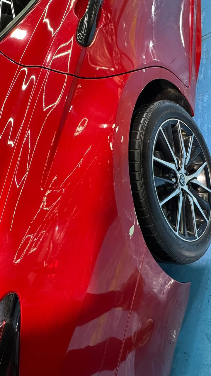 سلام عليكم
ماشية ٩٥ الف ميل 

مواصفات se تشمل 

رادار 

٣ انظمة قيادة 

شفتات بالستيرن 

كشن كهرباء 

وباقي مواصفات se المعروفة

السيارة بدون اي نقص او خلل ميكانيكي 

ضرر السيارة 

صفحة السايق ما عدا باب  

وجاملغ PDR 

السيارة بدون دواخل وايرباك سليم الضربة سطحية 

مكان السيارة اربيل وباسمي 

السعر ١٧٥ وبي مجال بسيط

***********

***********
