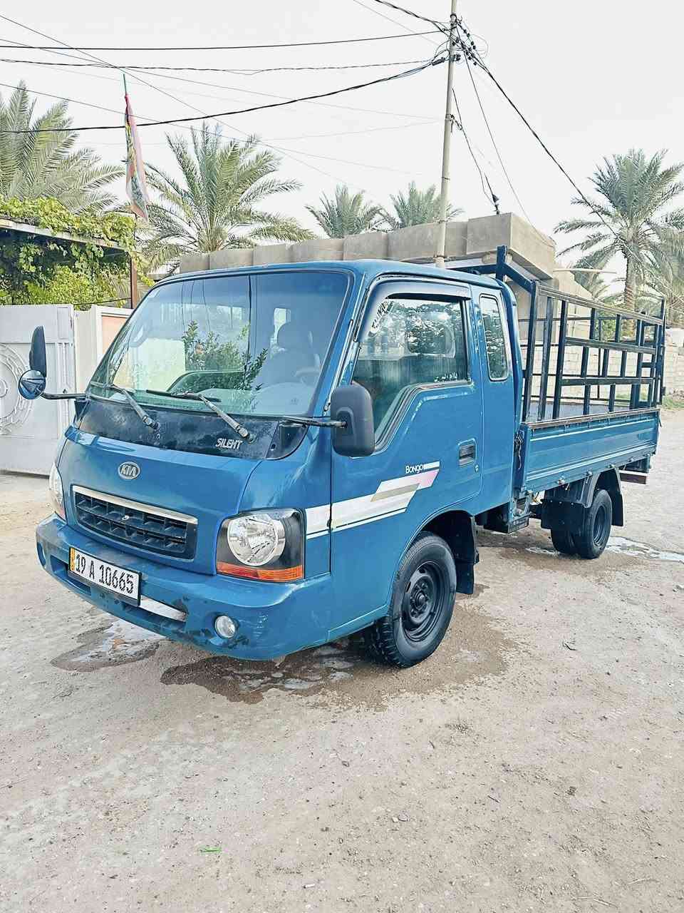 السلام عليكم كيا ام عيون للبيع موديل 2002 ام الحاكيه رقم كربلاء دولي سنويه لل 2030 قماره ثابت مكينه سوبر 3000 )
سبعه جنكال كفاله عامه من صبغ او ضربه او بارد مكينه جديده تخم تاير امامي خلفي جديد شاصي كفاله رقم شاصي شركه بلاد 
السياره كفاله من الصبغ قماره وبدي مكفول كلها بلاد 

مكان بابل مسيب / السعر/ 78 / بيه مجال / ‭0770 778 6416‬
