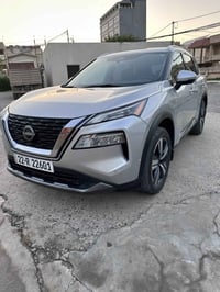 نيسان روج ٢٠٢٣ مواصفات SL فول سيارة كلين بدون صبغ بدون تعديل حادث دعام...