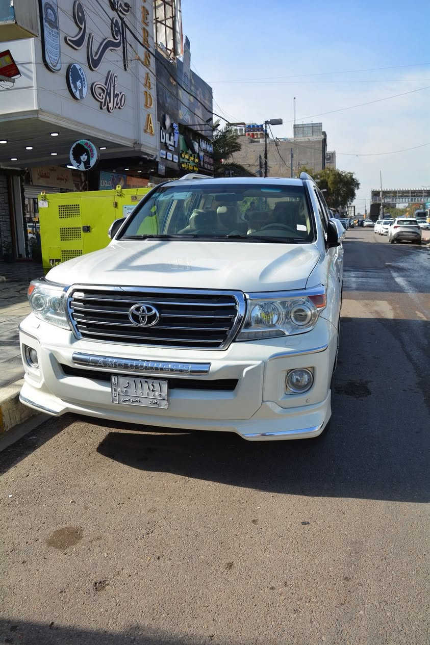 سلام عليكم مونيكا GXR2013 بلادي مكفوله من البارد والحادث والصبغ
السياره بسمي سنويه تحويل ثاني يوم مكانها الامين الثانيه سياره جديده بمعنى الكلمه تجي وتشوف بعينك سعرها 39 $ وبيها مجال بسيط اعتذر عن الرد بلفيس عير متوفر للاستفسار الاتصال *********** علي الهماشي
