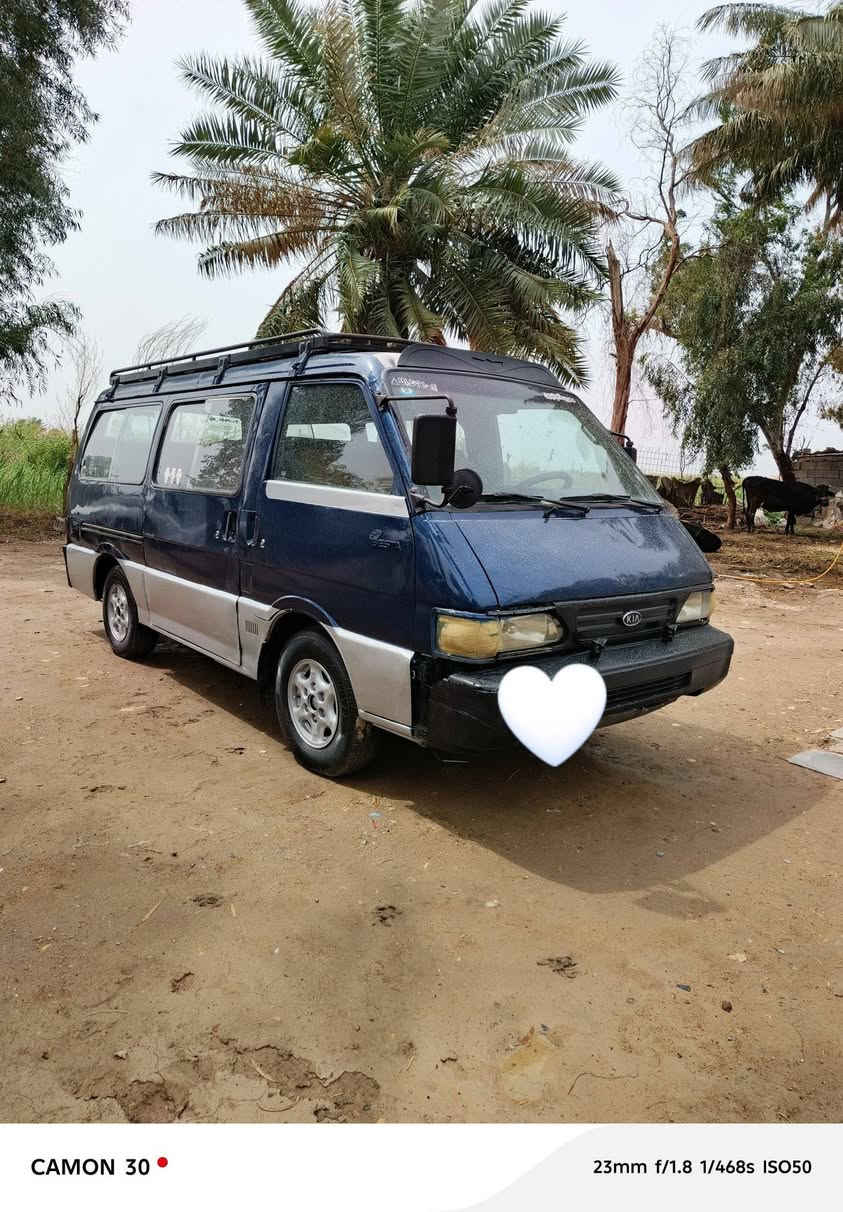 السلام عليكم كيه بسته موديل 1994رقم بغداد سنويه ل2029 مصفره هيئه بحث قرامات باقيه بس  اللوحات تغيرهن دولي سياره خير من الله سمكره او صبغ جديد درجه اولا تخم تاير جديد صدر جديد دواخله كلش حلوه دوشمه جديده كاعيه او كشنات كهربائيات كله شغاله سياره متعوب عليه حيل مكان السياره واسط الزبيديه السعر45بيه مجال حك الجيه اوعلى راسي للستفسار اكثر اتصل***********
