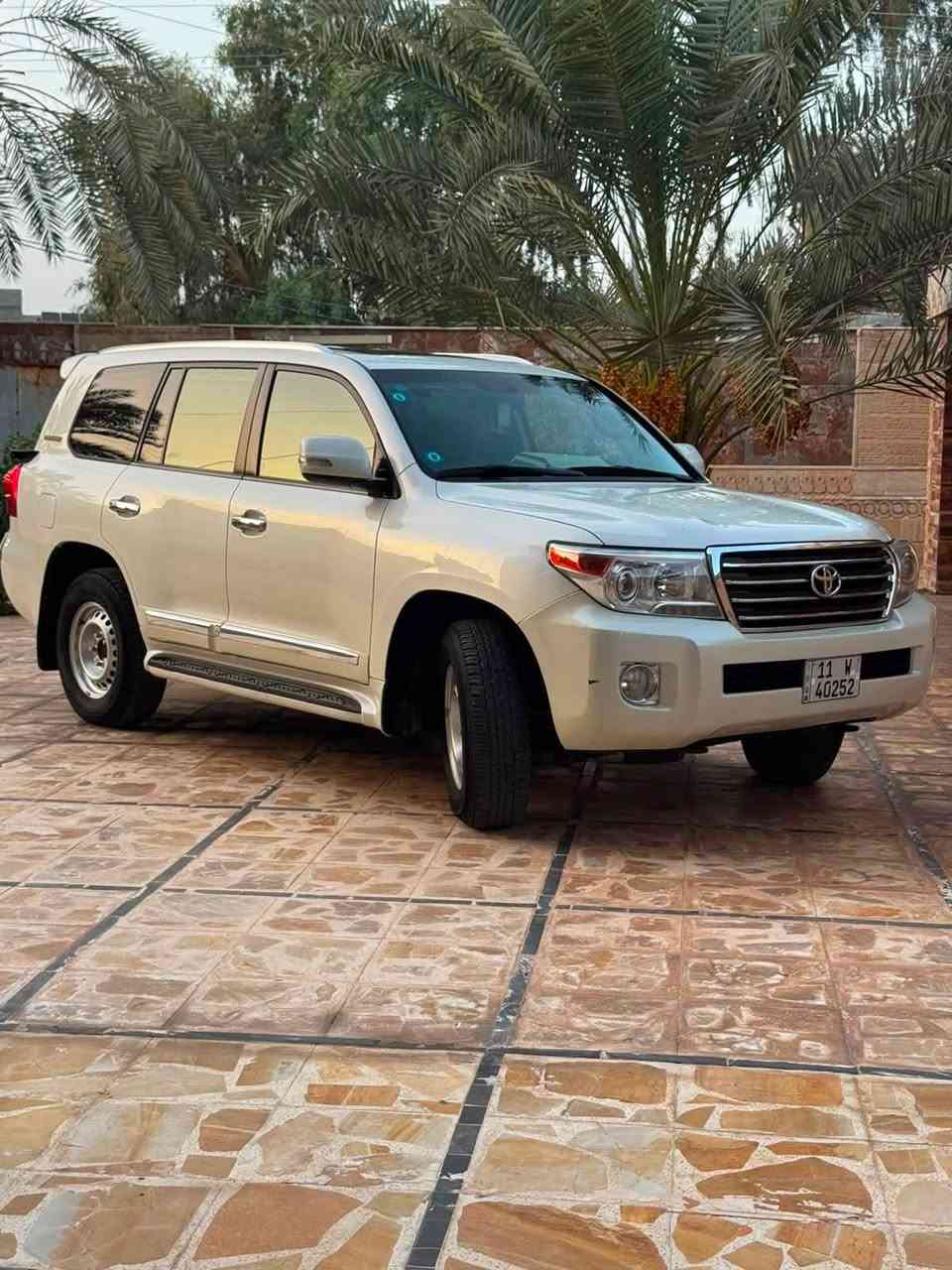 موديل 2014 كلين جديده لوك السياره للبيع  السعر37000$المو شراي يعبر المنشور ب كلمه طيبه نفسه قطري بلادي
‭***********‬

