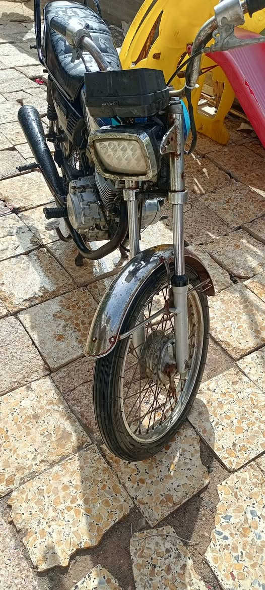 سلام عليكم
دراجه لبيع دوات مكفوله من بوگه سعر 350وبيه مجال قليل 
مكان بصره ابي خصيب شراي يجي خاص ويدلل


**إذا كنت صاحب هذا الإعلان وتريد حذفه لأي سبب، رجاءا أرسل رسالة إلى الدعم الفني**