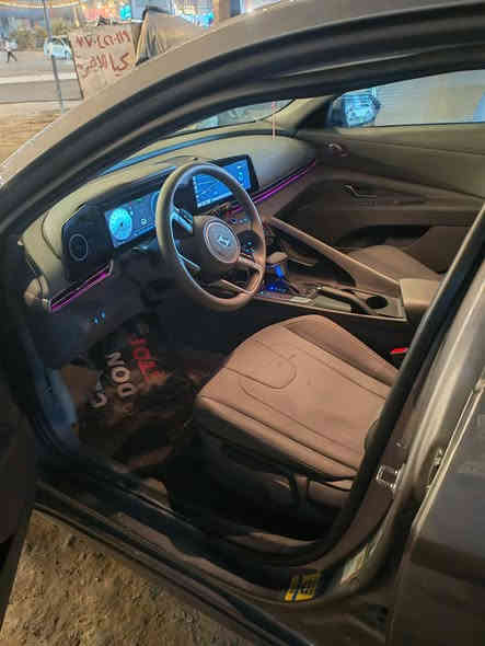 السلام عليكم انتره موديل ٢٠٢٤
سعر 170
مبدل  بيبان 2
جاملق مصلح
***********
