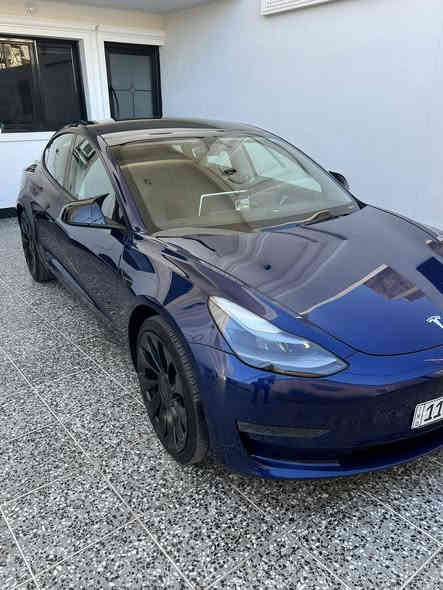 تسلا مودل ٣ ٢٠٢٣ بيرفورمانس 
TESLA MODEL 3  2023 
اعلى موصفات بتسلا.  

رقم بغداد ماشيه ٢٨الف 
مع شاحن اصلي 
السيارة فول مواصفات 
حادث بسيط ربع جاملغ خلفي ونصف جاملغ امي بسيط جدا" وصور موجوده 
ويه سياره كارت تشغيل عدد ٢ وفلاش تسلا اصلي 
حالة السيارة / جديده شركه وكامله من كلشي حتى كماليات
السعر ١٩٢ بيها مجال 

للاستفسار
***********
