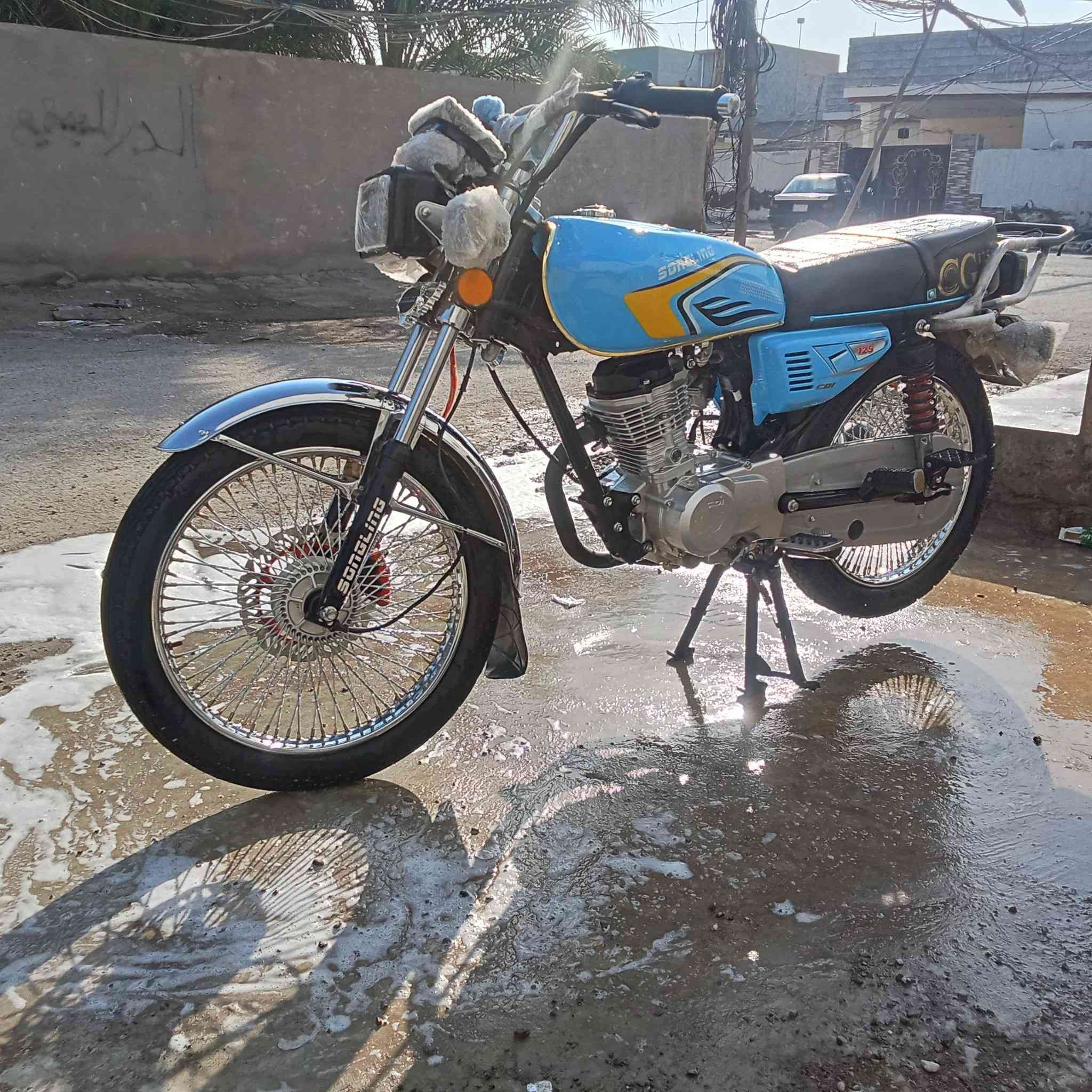 السلام عليكم دراجة تايكر للبيع موديل 26 دراجة مضيفة جدا السعر 750 بي مجال شراي اتصل  على ***********
