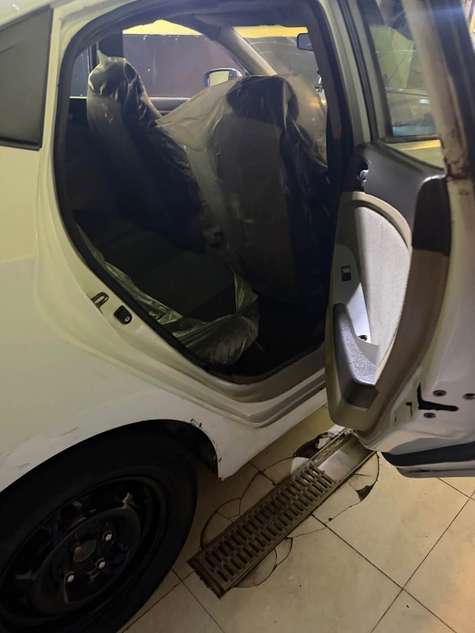 سيارة هونداي اكسنت خليجي 1600 كفالة اصوليات فقط السعر 55 ورقة سيارة مال شغل وسعره مناسب *********** البصرة, العراق

