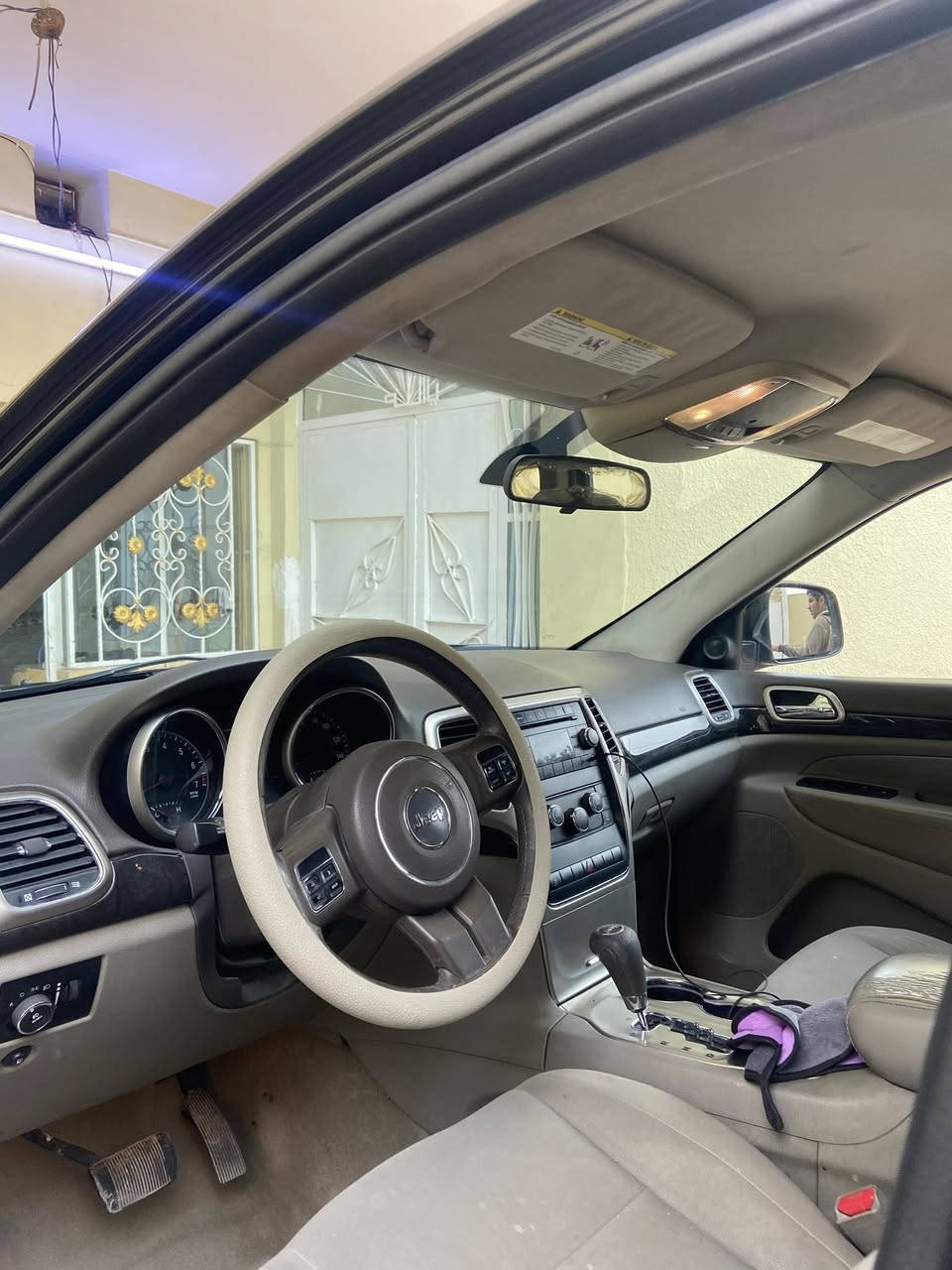 السلام عليكم جيب لاريدو2011 *للبيع او مراوس كامري او 7 راكب
6سلندر __تو ويل الضرر نص باب صبغ   مكان كركوك ***********
