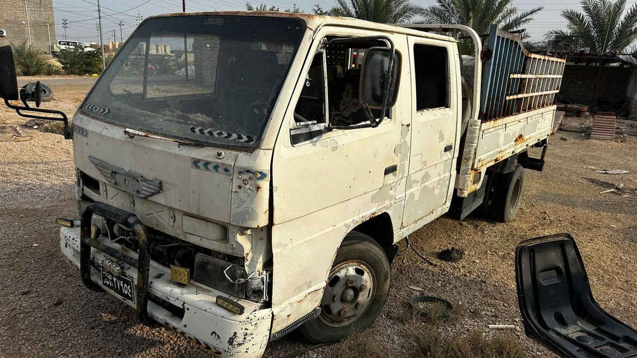 كيا ازوز دبل قماره موديل ٢٠٠١ رقم اسود انبار كير ومحرك كيا بنكو ٢٧٠٠ شغال السعر ٢٠ ورقه للاستفسار اكثر على رقم *********** المكان الرمادي
