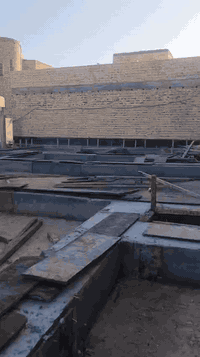 لعمل يكون كرسته وعمل او بس عمل  شنو حاب نشتغل 

ميسان مركز مدينه 

الاتصال ***********
