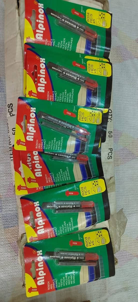 السلام وعليكم للبيع تخفيضات والاستفسار واتساب خط متوفر ***********
