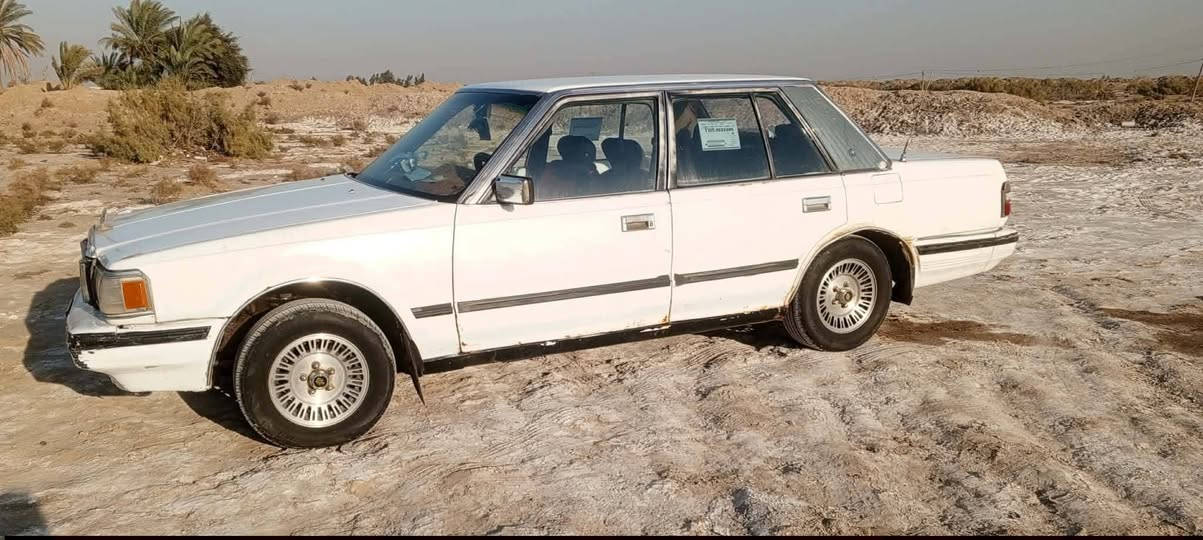 سلام عليكم سياره سوبر موديل86 سياره مصبوغه احزام ما بيه اي ضربه سنويه 27 مداور ثاني يوم بسمك مكفوله من كلشي بس بيه دخان يعني تنقص دهن قليل كلش والماسحات ما يشتغلن فقط بس ذني ول باقي كلا شغال كهربائيات كلا شغاله رقم بصره خصوصي مكان ناصريه قضاء الشطره السعر خاص راسني وبيك خير وتدلل*********** واتساب راسني  لا تتصل لاتتصل رجاء
#اشاره_الجميع_متابعون
