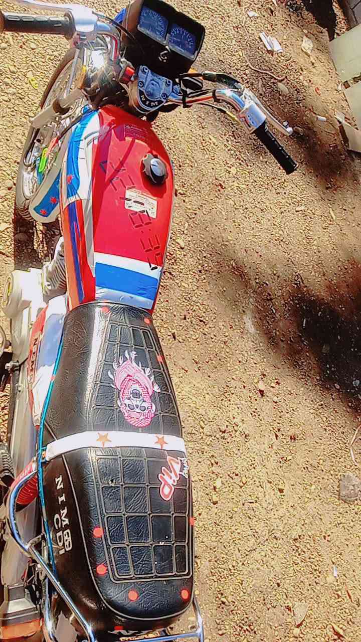 سلام عليكم دراجه نامى موديل 2025دراجه حلوه ونضيفه كهربيات كله شقاله اوراق كامله  دراجه شلعه ومعدل فول السعر 600وبيه مجال مكاني ديالى بلدروز رقم ***********
