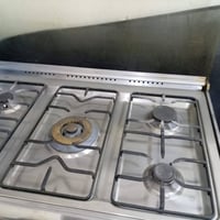 طباخ • نظيف • للبيع