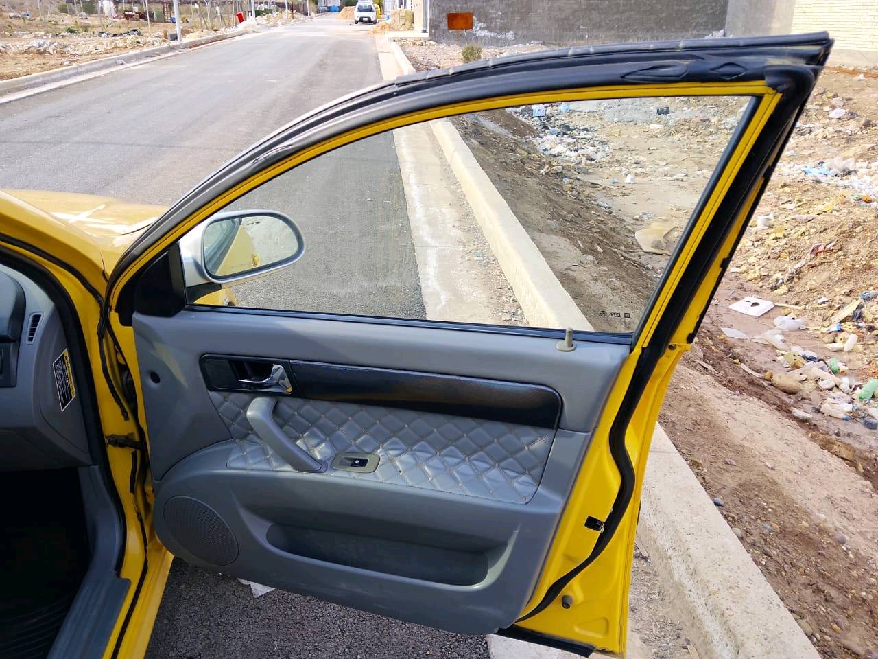 اوبترا موديل ٢٠١٠ .. رقم واسط مشروع وطني وبأسمي 
مصفرة من كلشي 
كير مكينة كهربائيات مكفولات 
مكاني بغداد الجديدة 
*********** 