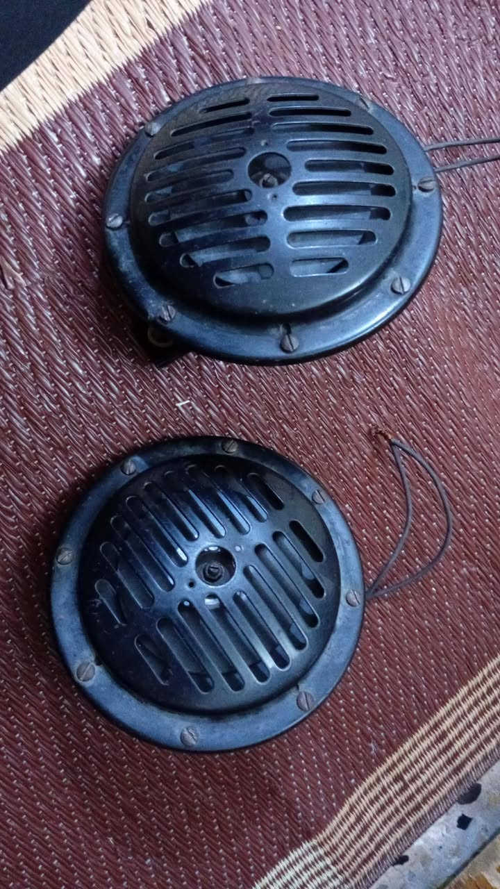 سلام عليكم هورنات بوش إيراني محور دكتهن حلوه عوزهن فره  مستعجل علا بيعتهن ***********
