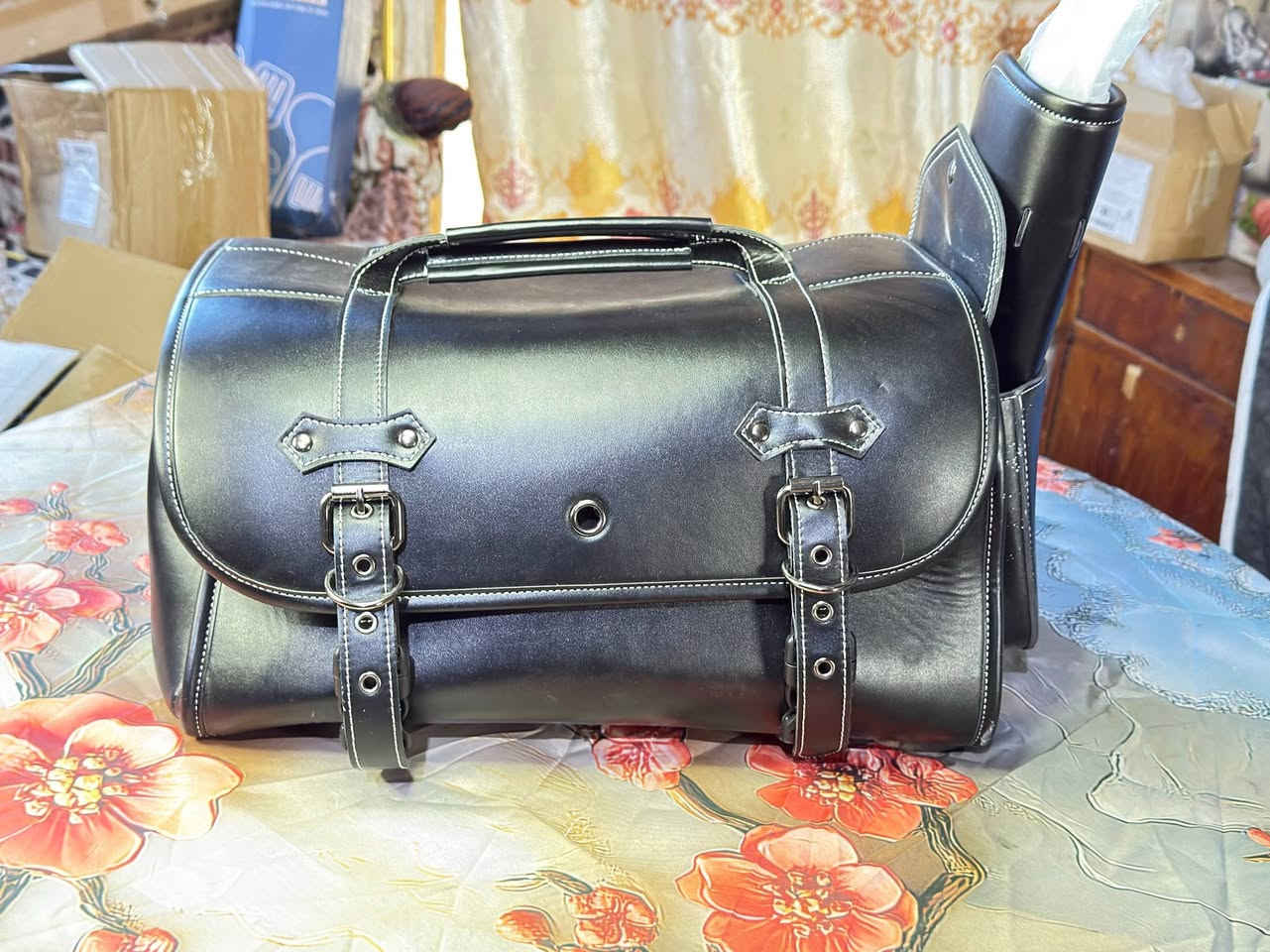 جنطه هارلي جلد اصلي ما مستعمله جديده سعر 30مع التوصيل
تواصل ***********
