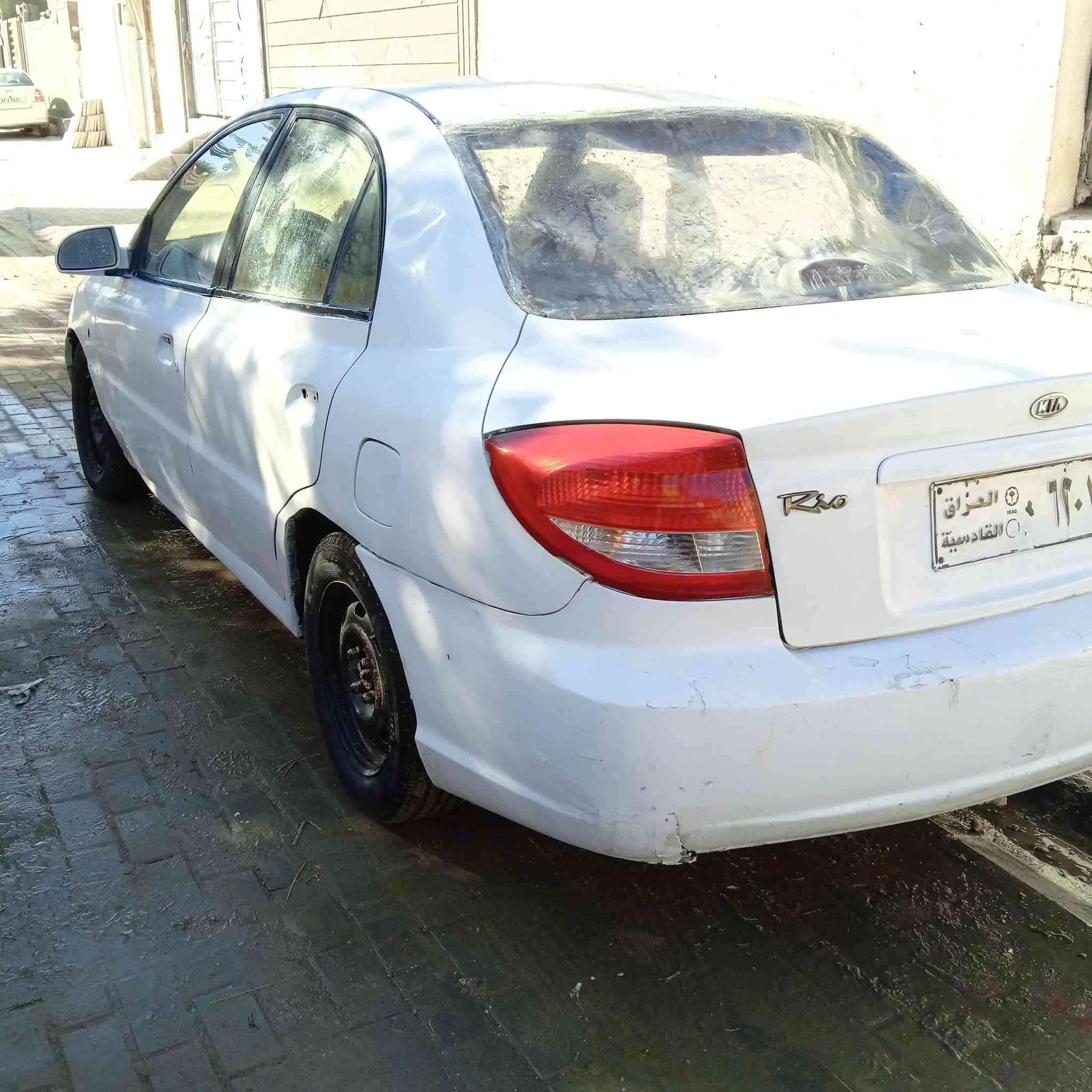 السلام عليكم كيه ريو موديل 2005جاهزه رقم قادسية السعر 19ورقه وبيها مجال راعيها متوفي للاستفسار  الاتصال على الرقم ***********5
