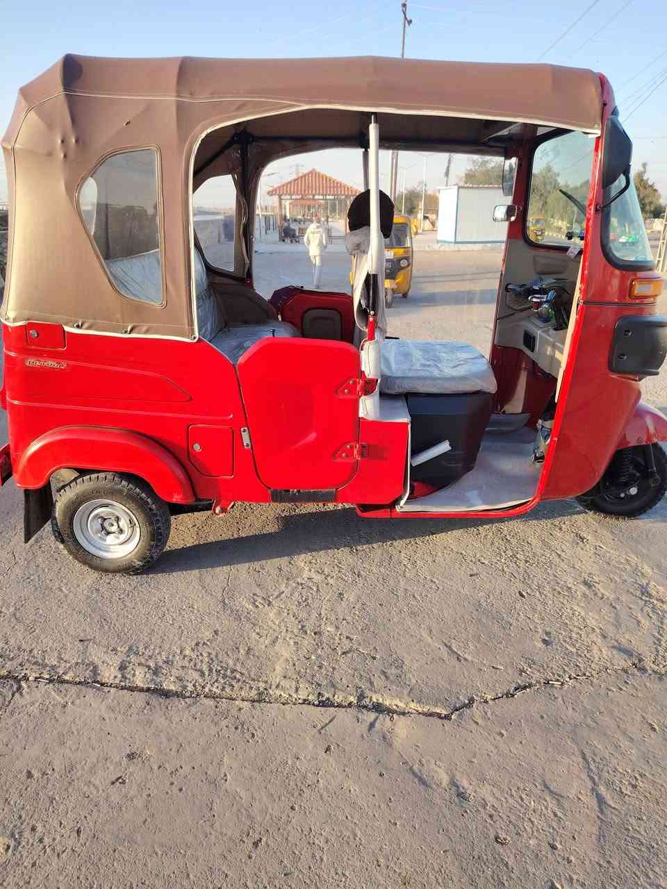 سلام عليكم تكتك 24 كفاله عامه كشره ومكينه مكاني ميسان مجر الكبير
للستفسار رقم 

***********
