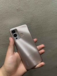 انفنكس هوت 12 • كاميرته يخبل • بصمة وفتح وجه