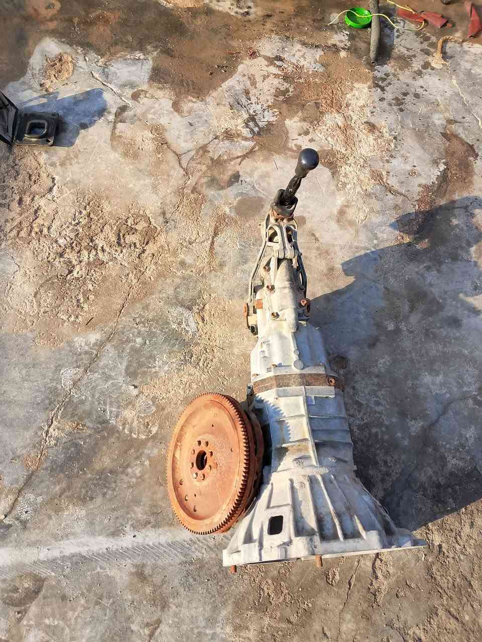 سلام عليكم كير عادي فيفيتي ام الكلاص كامل عينه وصينيه كامل مكمل مكاني بصره الزبير الشراي خلي يتصل هذة رقمي ***********
