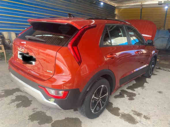 السلام عليكم كيا نيروو جديده موديل 2023 رقم بغداد دولي  ماشيه 27 الف ميل 3انضمه السياره كلين بدون ايرباك حادثه دعاميه فقط مكاني الغزاليه السعر160 رقم تلفوني *********** ابو حسن
