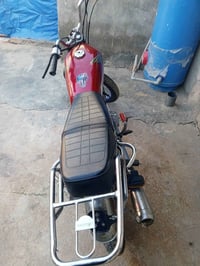 السعر 200 مودي 18 07700944890