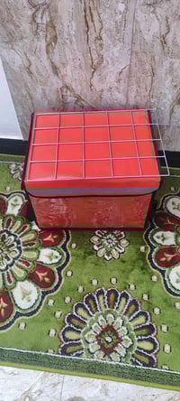 صندوق دلفري بعده جديد مستعمل يوم واحد فقط للبيع سعر 20 اتصال 078441233...