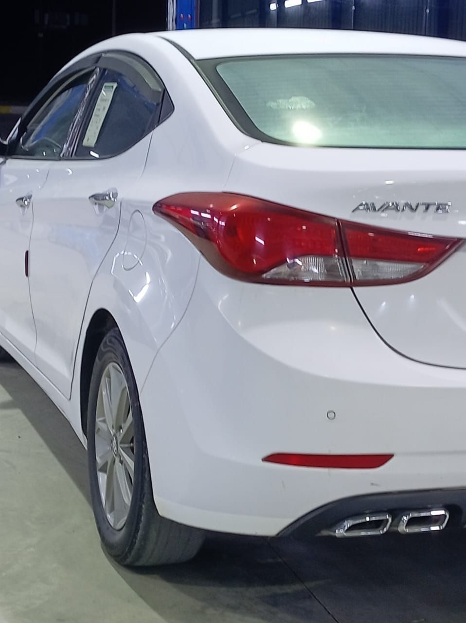 السلام عليكم
افانتي ٢٠١٥ خليجي محرك ١٦٠٠
بيه جاملغ بدون دواخل
الرقم
***********
